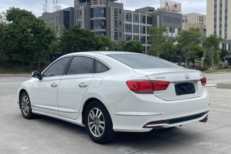 Used Honda Spirior 2017 2.0L Classic Edition
