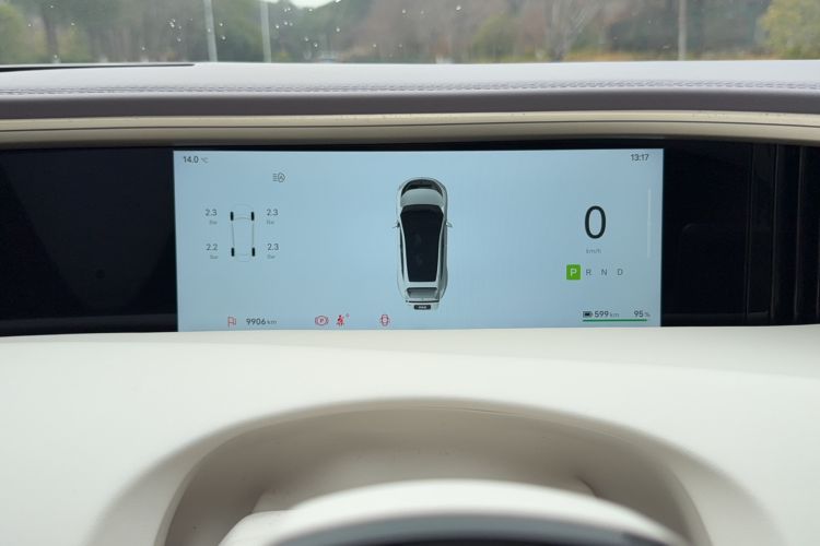 Used  11 2024 630 Rear-Wheel Drive Edition with Three Lasers