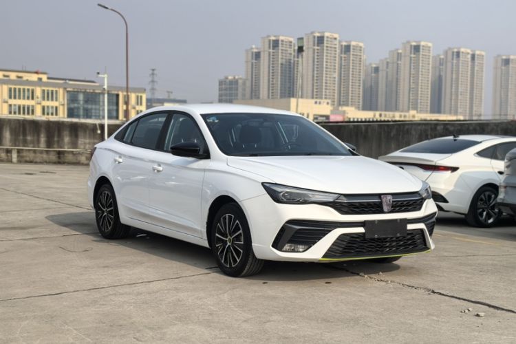 Used Roewe i5 2021 1.5L Manual Platinum Edition
