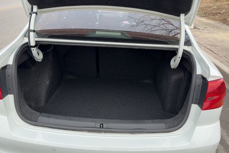 Used Volkswagen Bora 2018 1.5L Manual Comfort Model
