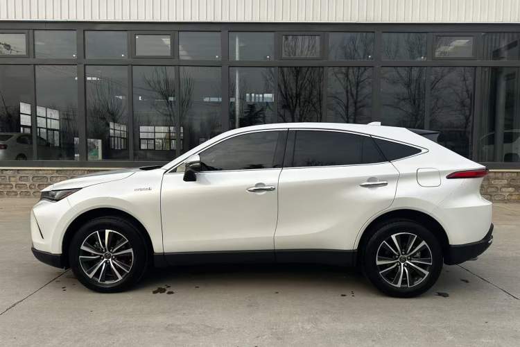 Used Toyota Harrier 2022 Dual-Engine 2.5L CVT Two-Wheel Drive Luxury Edition