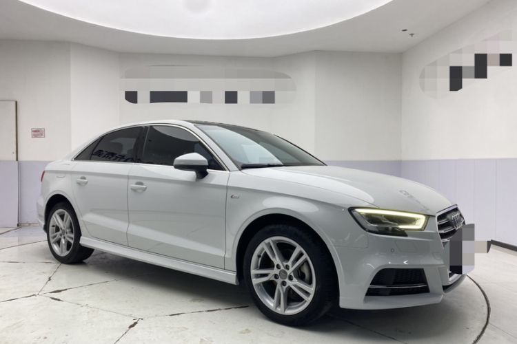 Used Audi A3 2020 Limousine 35 TFSI Fashion Edition China VI Emission Standard
