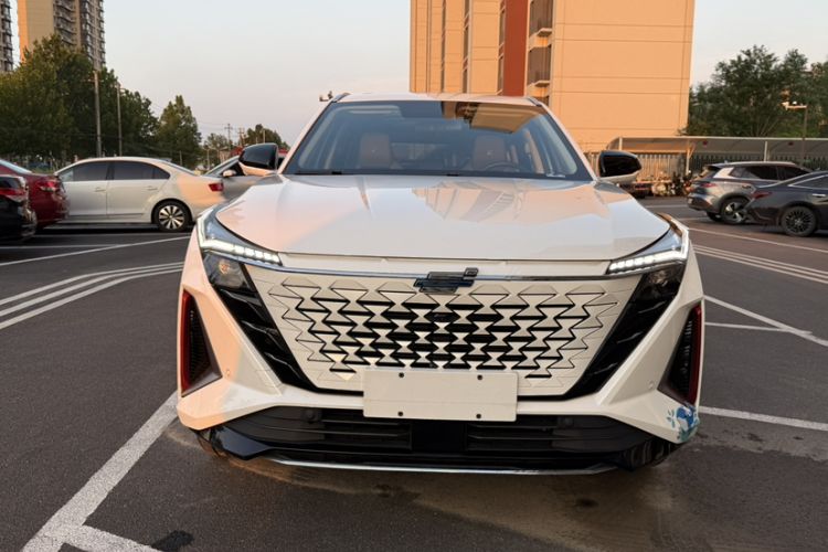 Used Oshan Z6 2022 Blue Whale 1.5T DCT Smart Edition Urban Version
