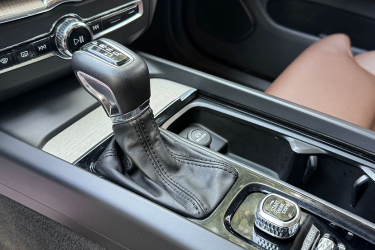 Used Volvo XC60 2018 T5 4x4 Zhiya Luxury Edition
