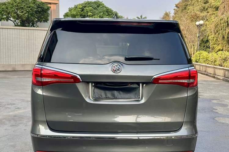 Used Buick GL8 2018 ES 28T Premium Model China VI Standard
