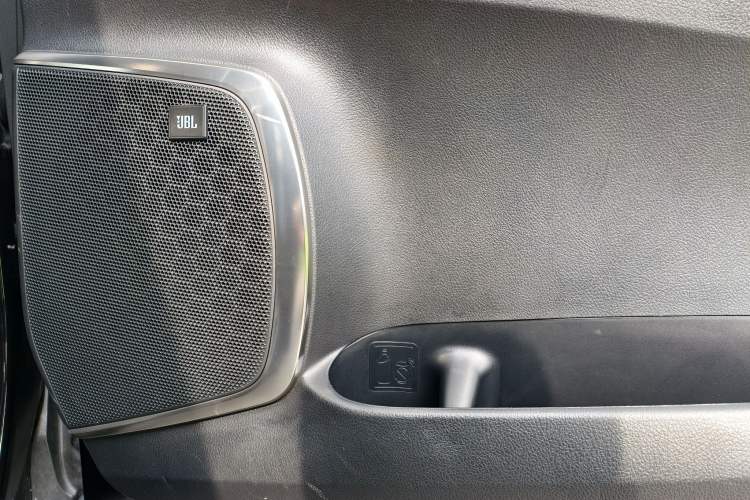 Used Toyota Alphard 2019 Dual-Engine 2.5L Luxury Edition