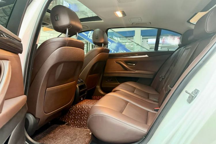 Used BMW 5 Series 2014 525Li Luxury Design Package
