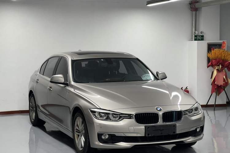 Used BMW 3 Series 2016 320Li Ambition Model
