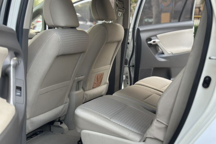 Used Toyota Verso 2014 Starlight 180E CVT Elite Edition
