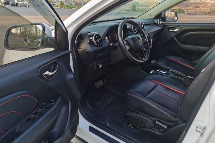 Used Soueast DX3 2016 1.5T CVT Flagship Model
