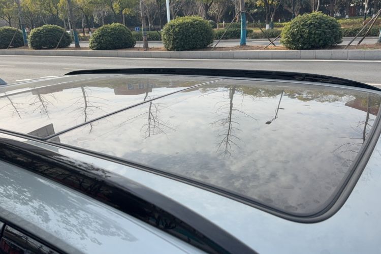 Used Cadillac XT5 2022 2.0T Four-Wheel Drive Luxury Version (Hummingbird Edition)