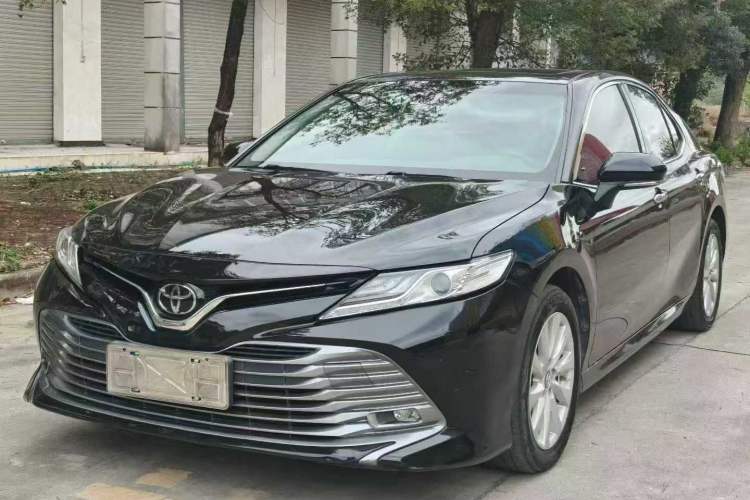 Used Toyota Camry 2019 2.0G Luxury Edition China VI Standard