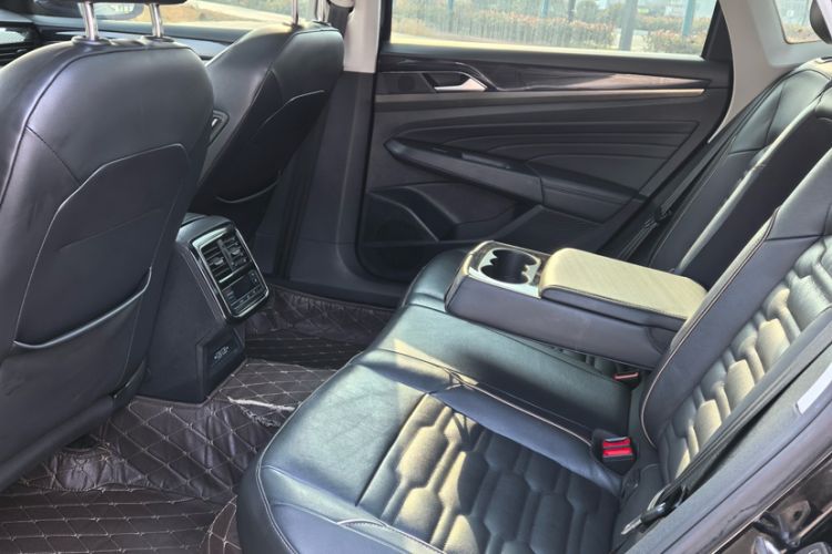 Used Volkswagen Passat 2019 330TSI Elite Edition China VI