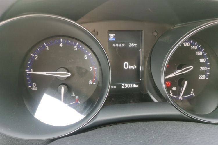 Used Toyota IZOA 2020 2.0L Enjoy Edition
