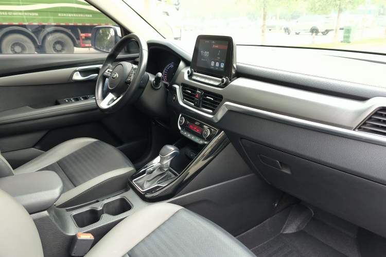 Used Kia Sportage R 2019 2.0L Automatic Smart Luxury Edition
