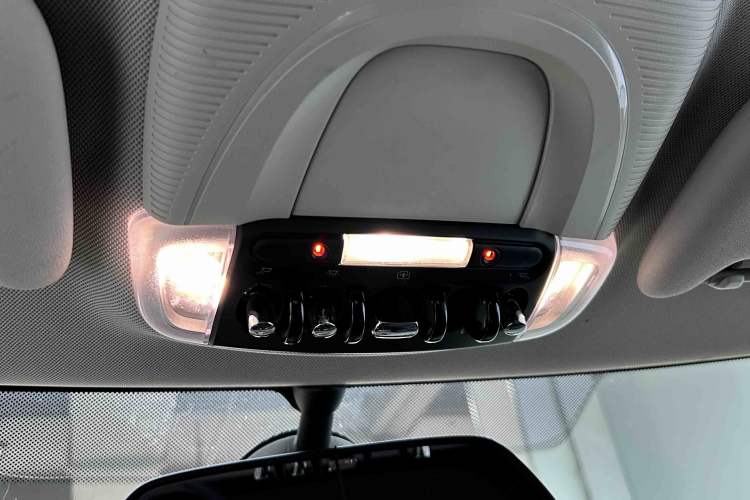 Used  MINI 2016 1.2T ONE Pioneer Edition
