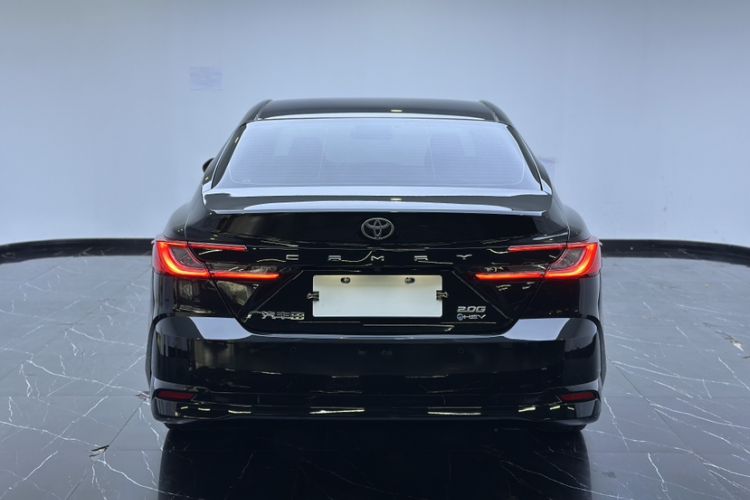 Used Toyota Camry 2024 Dual-Motor 2.0 HG Premium Edition
