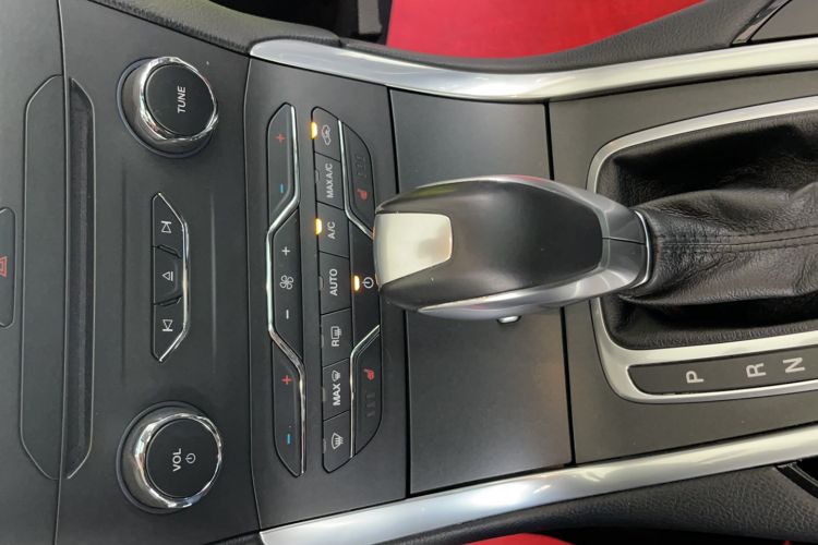 Used Ford Edge 2018 EcoBoost 245 Four-Wheel Drive Sporty 7-Seater China V Standard
