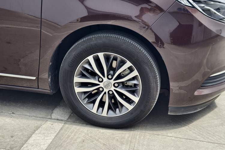 Used Buick GL8 2018 ES 28T Flagship Model China VI Standard
