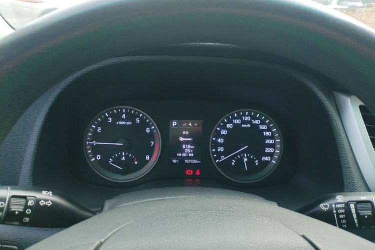 Used Hyundai Tucson 2015 1.6T Dual-Clutch Two-Wheel-Drive Comfort Model
