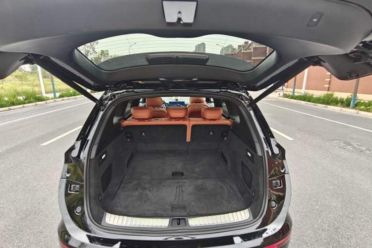 Used Hima AITO M7 2024 1.5T Intelligent Drive 4WD Ultra Version 5 Seats