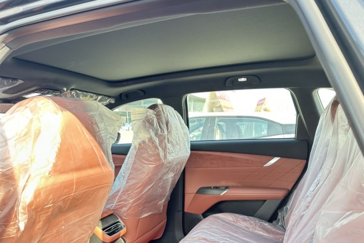 Used Changan CS75 PLUS 2025 4th Generation UItra 2.0T New Blue Whale Engine – Wind Style
