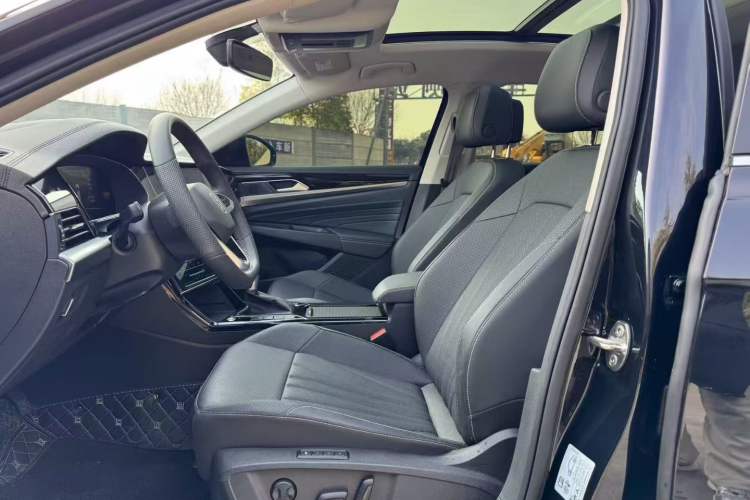 Used Volkswagen Passat 2025 Outstanding Model 330TSI Starry Elite Edition