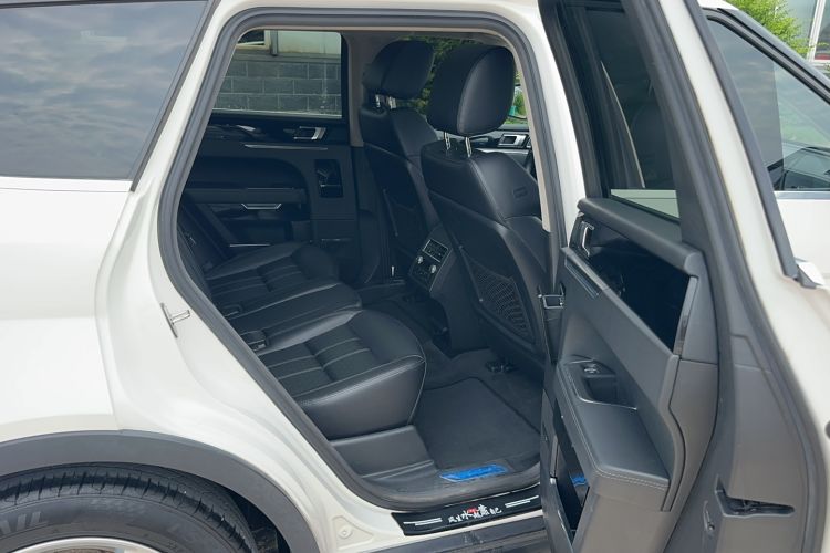 Used Zotye T700 2017 1.8T Dual-Clutch Prestige Model
