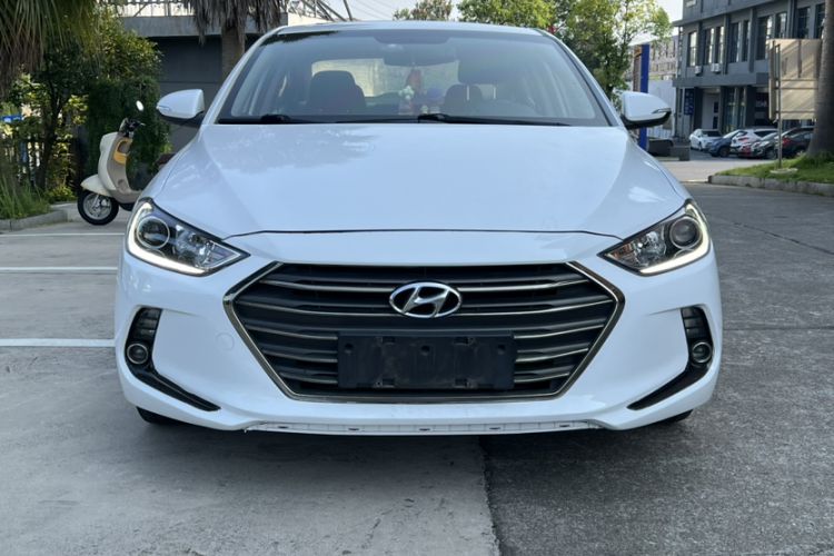 Used Hyundai Elantra 2018 1.4T Dual-Clutch Xuan Dong · Dynamic Edition
