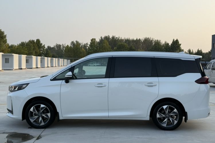 Used GAC Trumpchi M6 2021 PRO 270T DCT Luxury Edition
