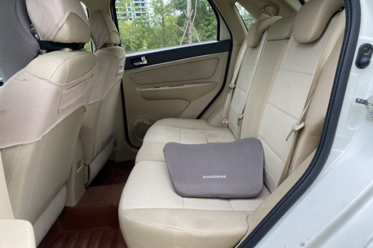 Used BAIC Senova D20 2015 Hatchback 1.5L Automatic Lotte Edition
