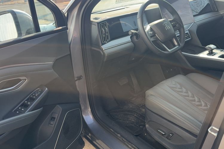 Used BYD Song L DM-i 2025 Intelligent Driving Version 112 km Beyond-Range Type