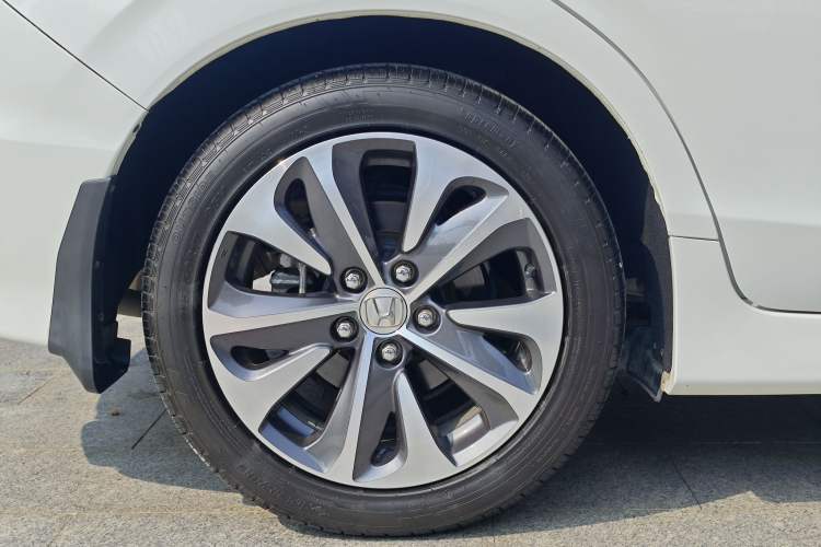 Used Honda Jade 2017 210TURBO CVT Fashion Edition 5-seater