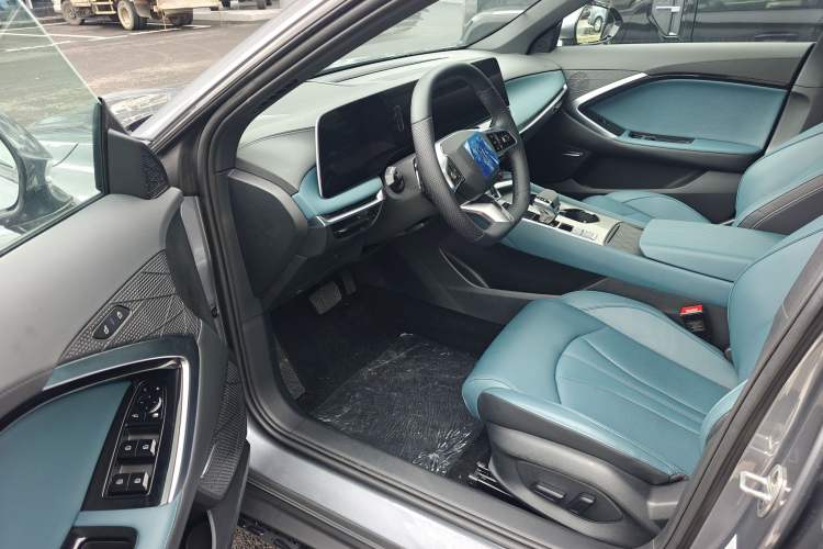 Used MG 7 2025 1.5T 300 DCT Luxury Edition
