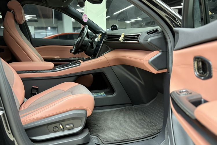 Used Nio EC6 2020 605 km Sport Edition
