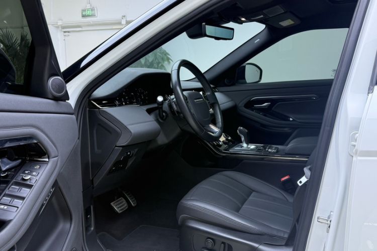 Used Land Rover Range Rover Evoque 2020 249 PS R-DYNAMIC SE Sport Technology Edition
