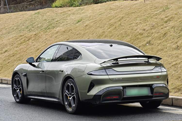 Used Xiaomi Auto SU7 2024 Four-Wheel Drive Ultra-Long Range Advanced Intelligent Driving Max Edition