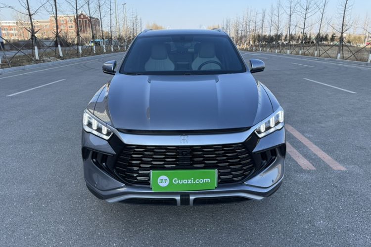 Used BYD Song Pro New Energy 2024 HONOR Edition DM-i 71KM Navigation Model
