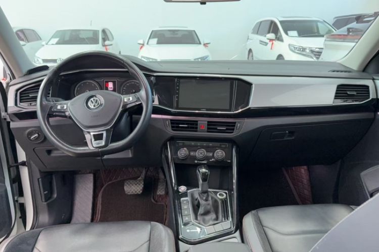 Used Volkswagen Tayron 2019 330TSI Two-Wheel Drive Luxury Model China VI Standard
