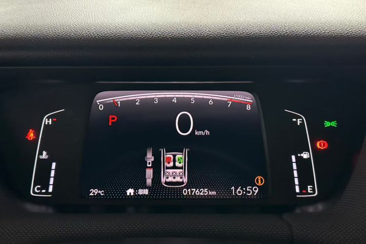 Used Honda LIFE 2021 1.5L CVT CRO-SS Fun Edition
