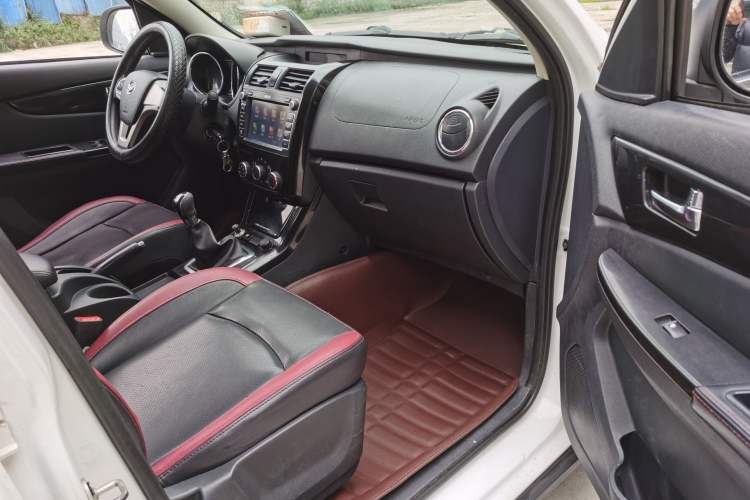 Used HYOSOW S3 2014 1.5L Comfort Version China IV Emission Standard
