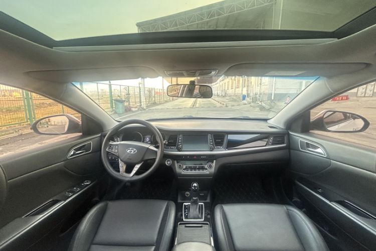 Used Hyundai Elantra 2019 1.4T Dual-Clutch Xuan Dong · Dynamic Model