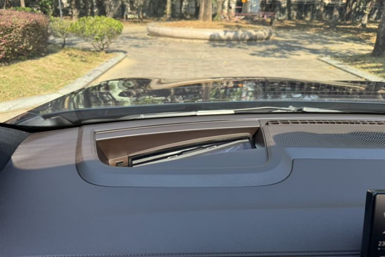 Used Wey Mocha 2021 2.0T Two-Wheel-Drive Premium Edition
