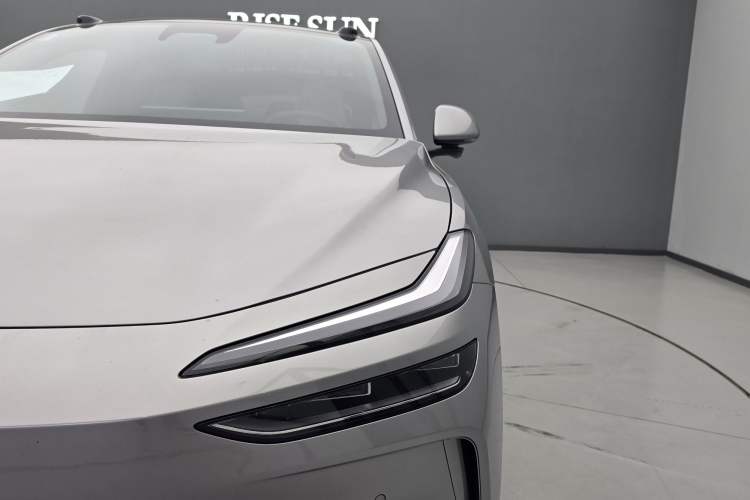 Used ONVO L60 2024 60 kWh Rear-Drive Version
