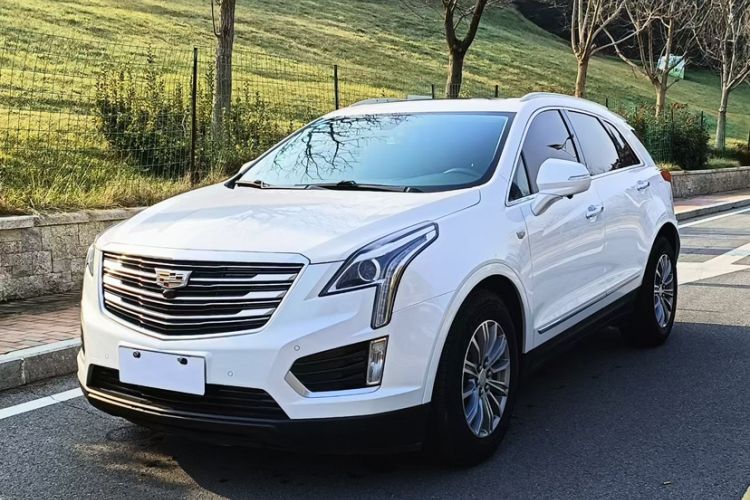 Used Cadillac XT5 2018 25T Luxury Model