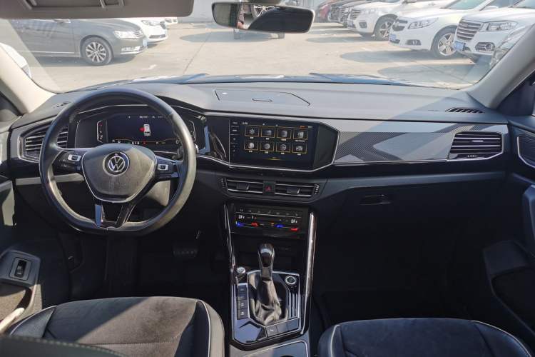 Used Volkswagen Tayron 2020 330TSI Two-Wheel Drive Luxury Connected Pro Edition