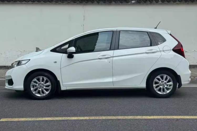 Used Honda Fit 2018 1.5L CVT Comfort Version
