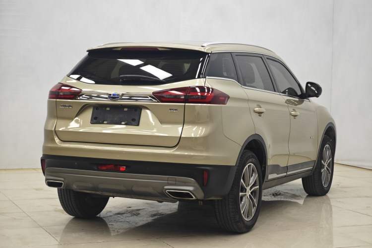 Used Geely Auto Emgrand X7 Sport 2018 1.8TD Automatic Two-Wheel Drive Smart 4G Connected Version
