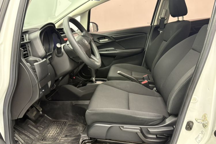 Used Honda Fit 2016 1.5L LXS CVT Comfort Sunroof Version
