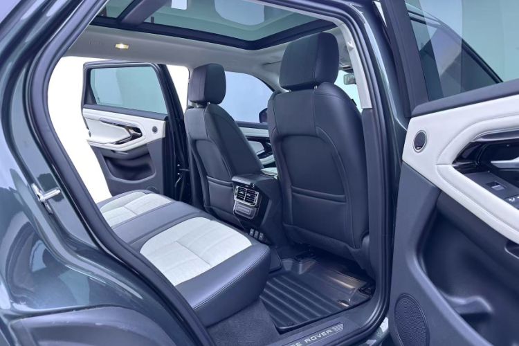 Used Land Rover Range Rover Evoque 2021 Range Rover Velar L 249PS R-Dynamic First Edition
